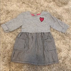 **Like New** dress with side pockets